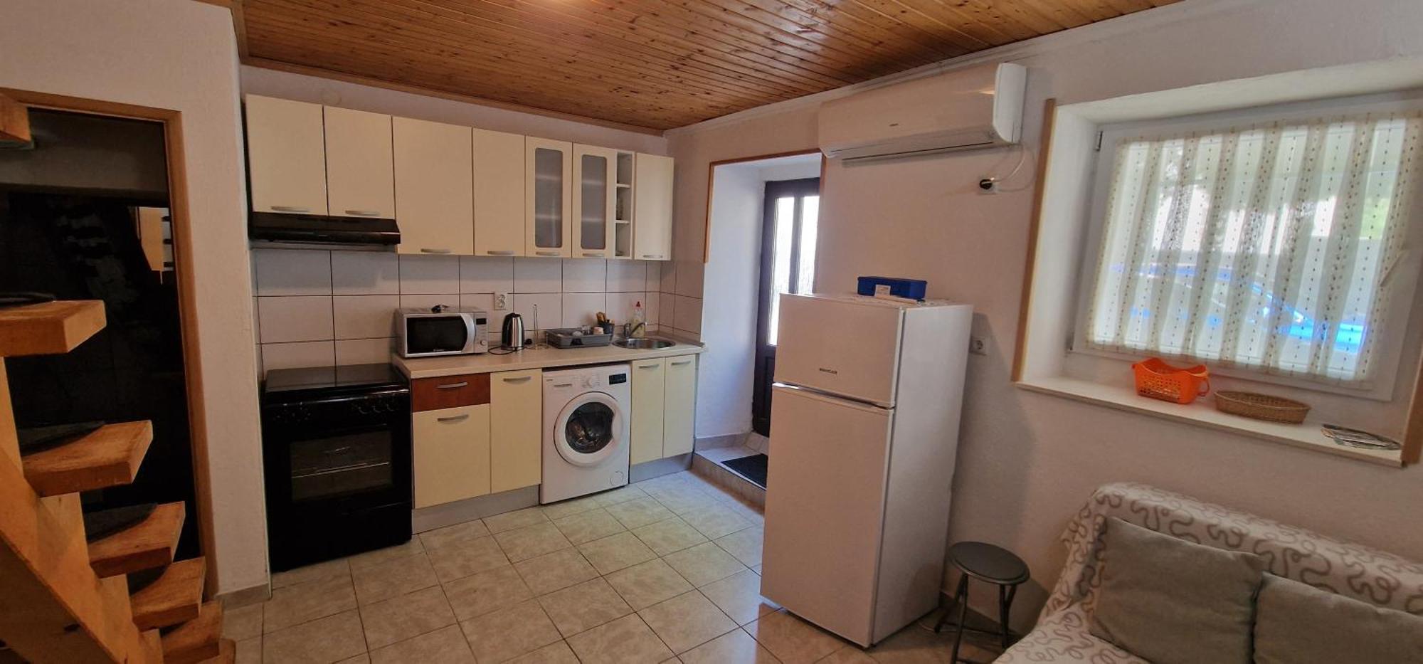 Studio Apartman Kastel Kambelovac Kaštela Exteriör bild